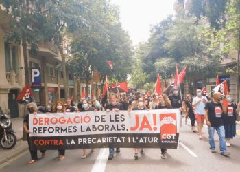 Se manifestaron en Barcelona para exigir la derogación de las reformas laborales de PSOE y PP