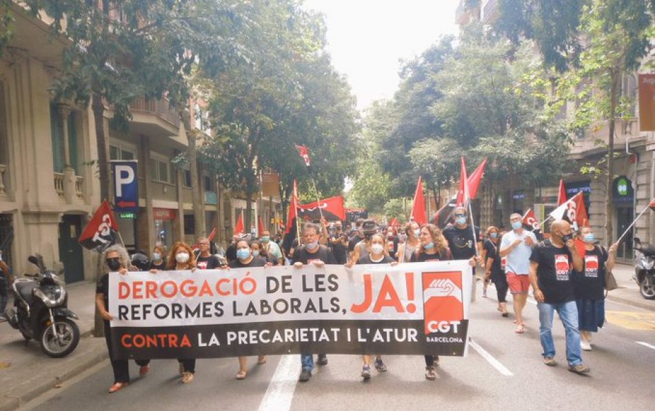 Se manifestaron en Barcelona para exigir la derogación de las reformas laborales de PSOE y PP
