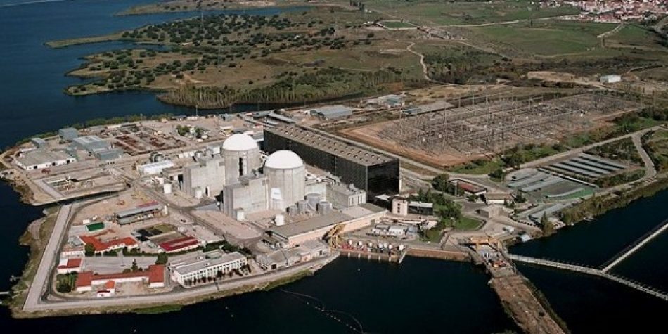 Presentación en Cáceres del manifiesto antinuclear del MIA coincide con un nuevo incidente en la Central Nuclear de Almaraz
