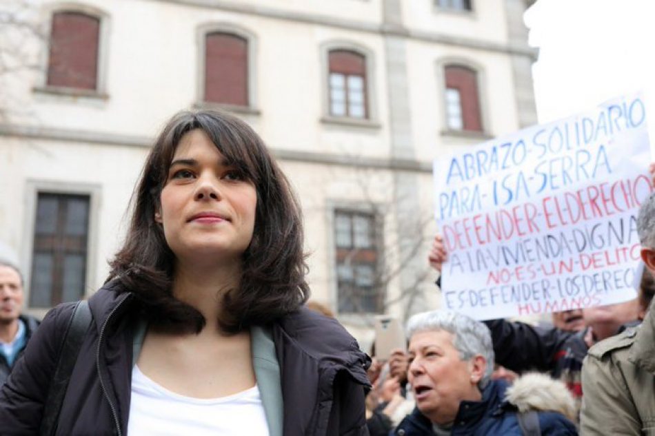 El Supremo confirma la condena a Isa Serra por los altercados en un desahucio en Lavapiés amparándose solo en la declaración de la policía