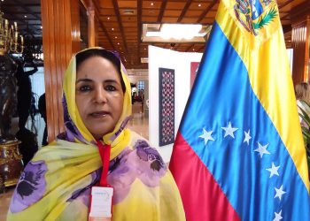 Enarbolando la bandera de la libertad desde Venezuela hasta el Sahara Occidental