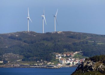 Rechazan el impacto ambiental de los parques eólicos de EDP Renovables sobre el área de influencia del Paisaje Protegido de los Penedos de Pasarela y Traba