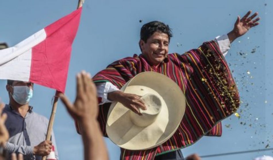 Pedro Castillo festejó con su pueblo la proclamación como presidente