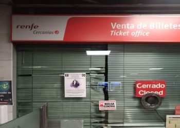 La huelga en Viajeros Renfe Málaga vuelve a colgar el “no hay billetes”