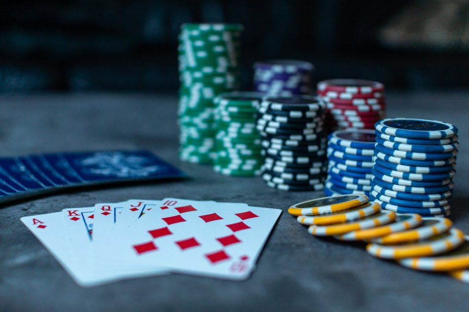 Cómo organizar la capacitación para ayudar a vencer la adicción al juego