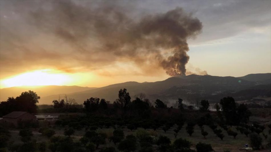 Argelia: incendios están vinculados con Marruecos e Israel