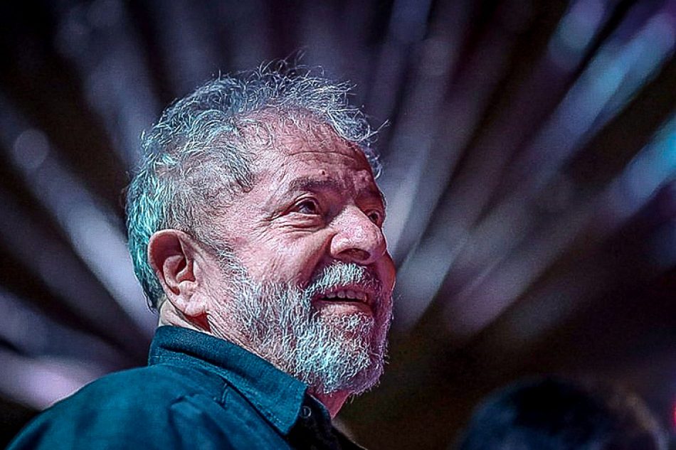 Lula dice que la sociedad «no aceptará un golpe» y la disputa en 2022 será «entre democracia y nazismo»