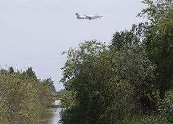 En Comú Podem demanarà un ple extraordinari sobre l’ampliació de l’aeroport del Prat