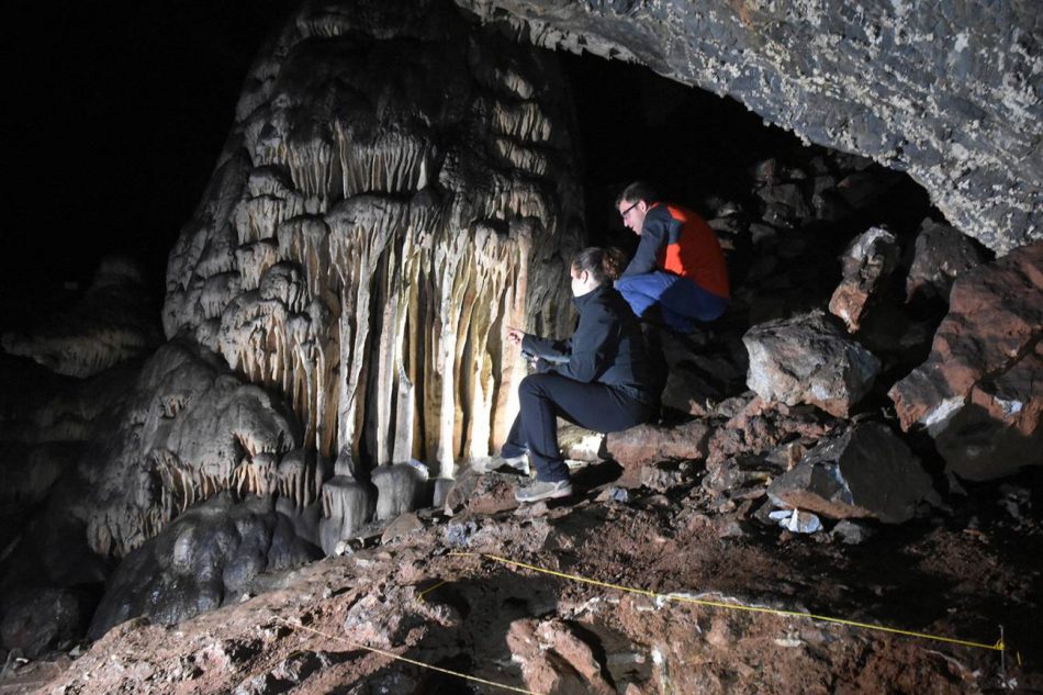 Confirmado el origen neandertal de las pinturas de una cueva malagueña