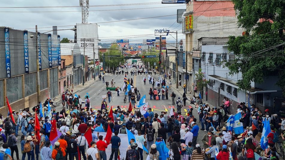 Por una Guatemala sin corruptos y plurinacional (I)
