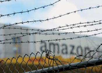 Multa récord de 746 millones de euros a Amazon por violación del Reglamento de Protección de Datos Europeo (RGPD)