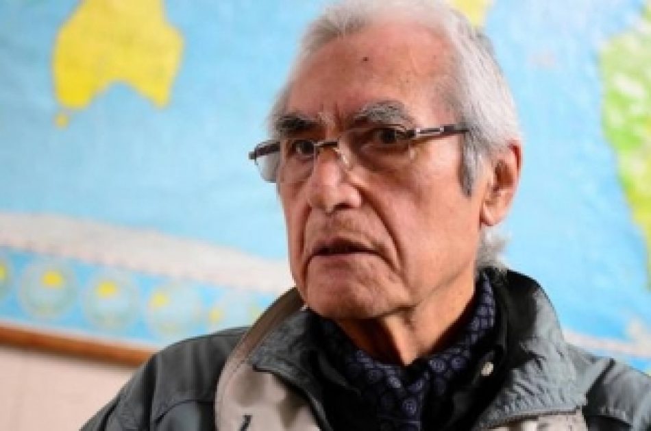 Perú. Ricardo Jiménez y la renuncia de Béjar: «El presidente y el gobierno se pusieron de rehén de los militares»