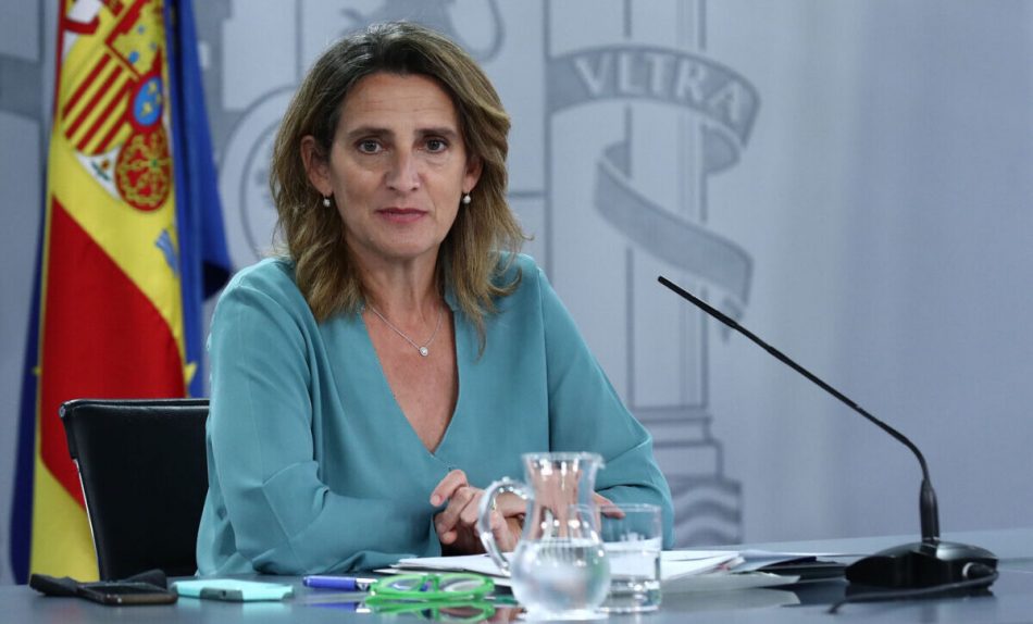 Teresa Ribera: “Ni el gas ni la nuclear cumplen los criterios para ser considerados sostenibles”