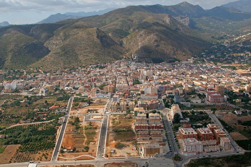 30 familias se encuentran al borde del desahucio en Pedreguer