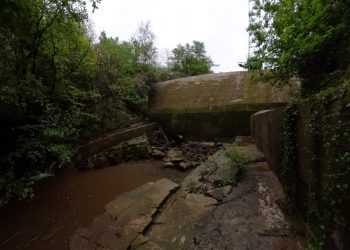 Vale ya de cortar los ríos, como el Cauxa afluente del Narcea