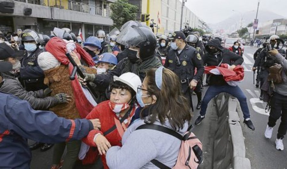 La calle polarizada entre los narcofujimoristas y los seguidores de Pedro Castillo que resistieron la violencia en Perú