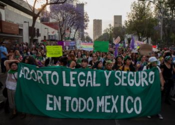 Se comprometen diputadas del Estado de México con organizaciones a buscar despenalización del aborto