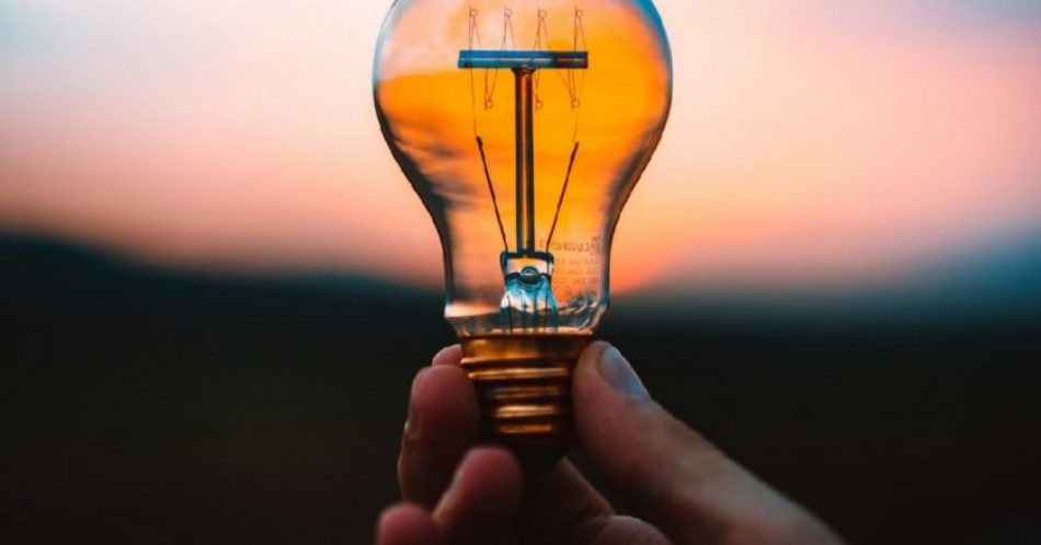 Lección eléctrica para ciudadanos que no quieren que se les tome por tontos