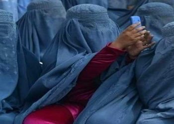El enigma del futuro para las mujeres en Afganistán