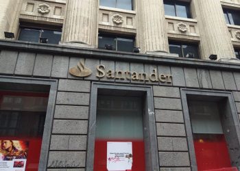 485.000 euros: El TS ratifica la multa al Santander por no reestructurar hipotecas a gente sin recursos