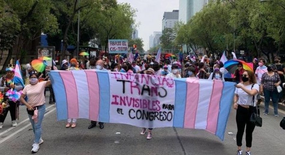 Autorizan a personas trans cambiar identidad de género en Ciudad de México