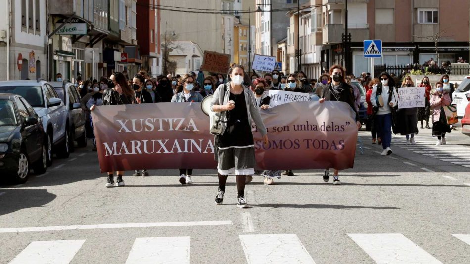 Esquerda Unida amosa a súa indignación ante a desestimación da denuncia dos videos gravados con cámara oculta a mulleres nas festas da maruxaina e publicados en páxinas web  pornográficas