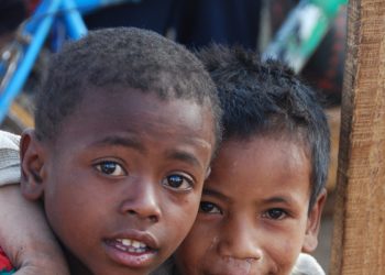 La alfabetización es fundamental para romper el circulo de la pobreza