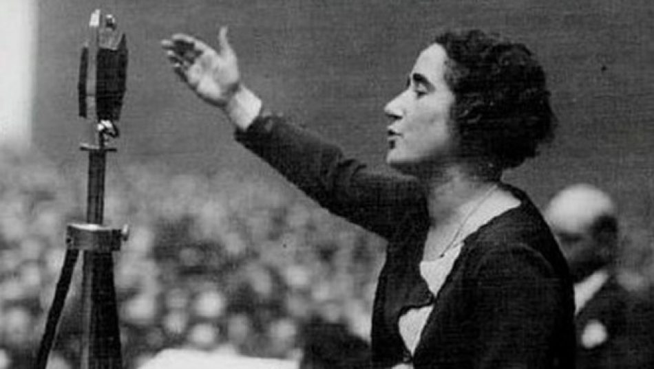 El Teatro del Barrio homenajea a Clara Campoamor en el 90 aniversario del voto femenino