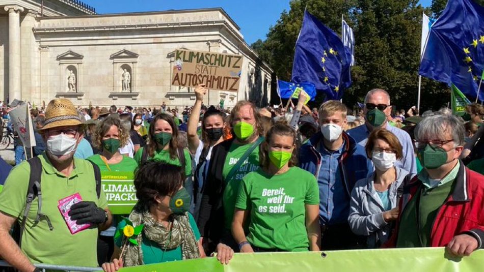 IU espera que Los Verdes “no opten por formar un gobierno de derechas” en Alemania y que el resultado de las elecciones suponga “el fin de las políticas de austeridad en Europa”