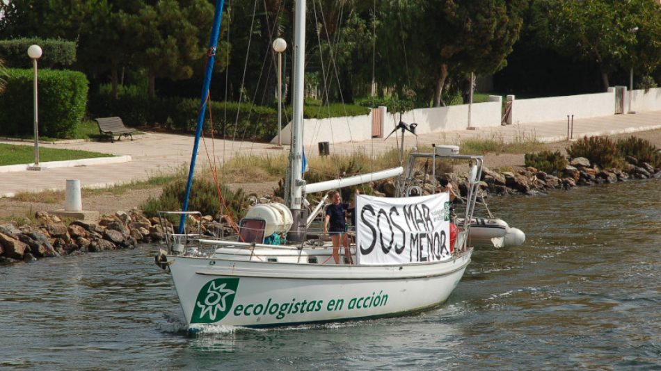 El velero Diosa Maat inicia una campaña en el Mar Menor