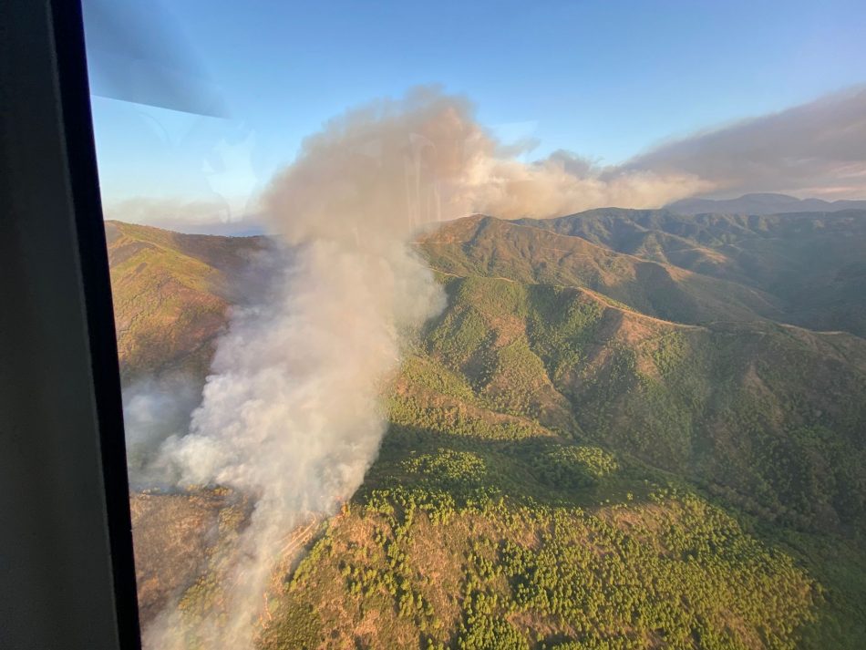 El Gobierno declara zonas afectadas por emergencias de protección civil los incendios de Sierra Bermeja, en Málaga, y Gualchos, en Granada