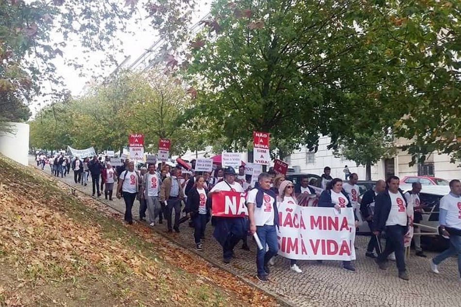 Ecoloxistas en Acción rexeita a megamina de litio do Barroso en Portugal