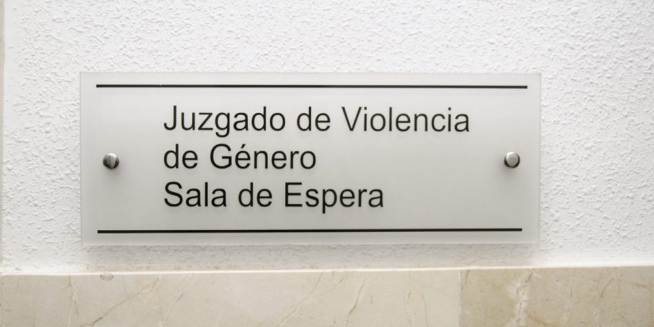 Andalucía cierra julio con más de 2.300 pulseras de alejamiento por violencia machista y 18.271 casos, el 27,7% nacional