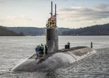 Submarino de EEUU choca en mar de China Meridional; hay 11 heridos