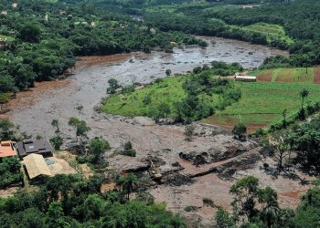 Mina de Touro: Óscar Cifuentes se ríe de la ría