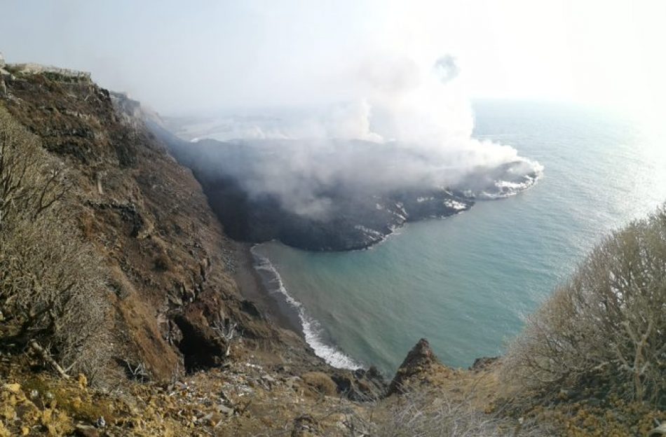 Las alcaldías y grupos municipales de IU llevan a debate en todo el Estado crear un fondo urgente de solidaridad con los municipios de La Palma afectados por la erupción