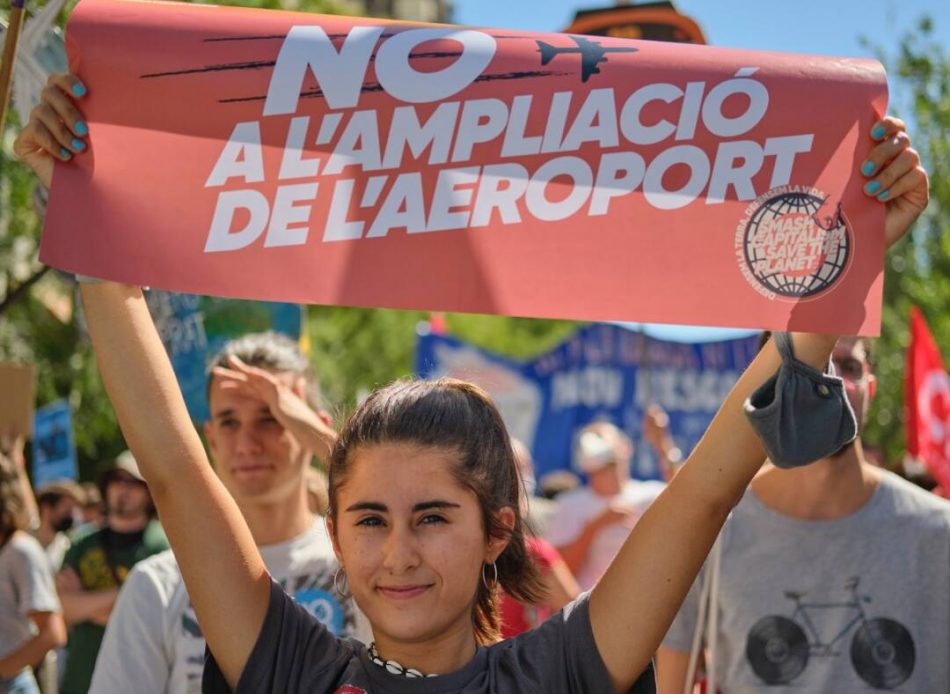 Celebren l’aturada de l’ampliació de l’aeroport del Prat