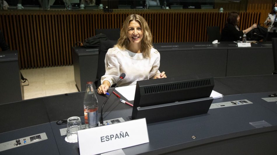 Yolanda Díaz presenta en Luxemburgo el Mecanismo Social de Alerta, que recibe una gran acogida por parte del EPSCO