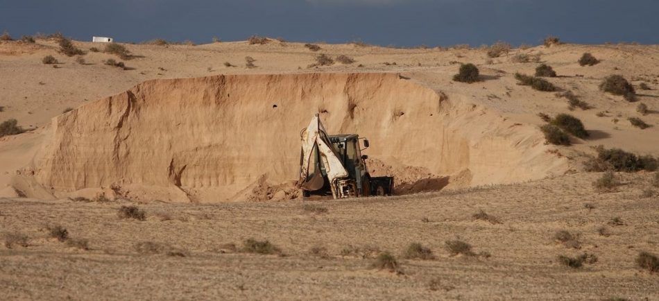 Piden que se sancione a la empresa que comenzó a extraer áridos sin permiso en El Jable