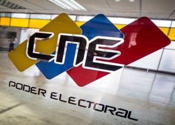 CNE firma memorando con Centro Carter sobre misión de expertos para comicios del 21N en Venezuela