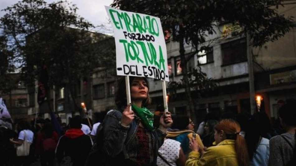 Corte colombiana debate para despenalizar totalmente el aborto