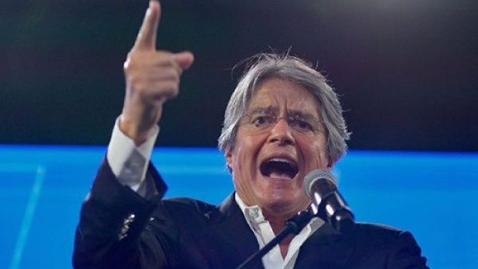Guillermo Lasso denuncia un presunto intento de golpe de estado mientras la violencia aumenta en Ecuador