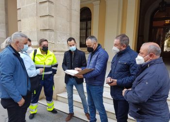 Rojas denuncia la situación de la plantilla encargada del mantenimiento del Alumbrado Público en la zona Norte de Sevilla