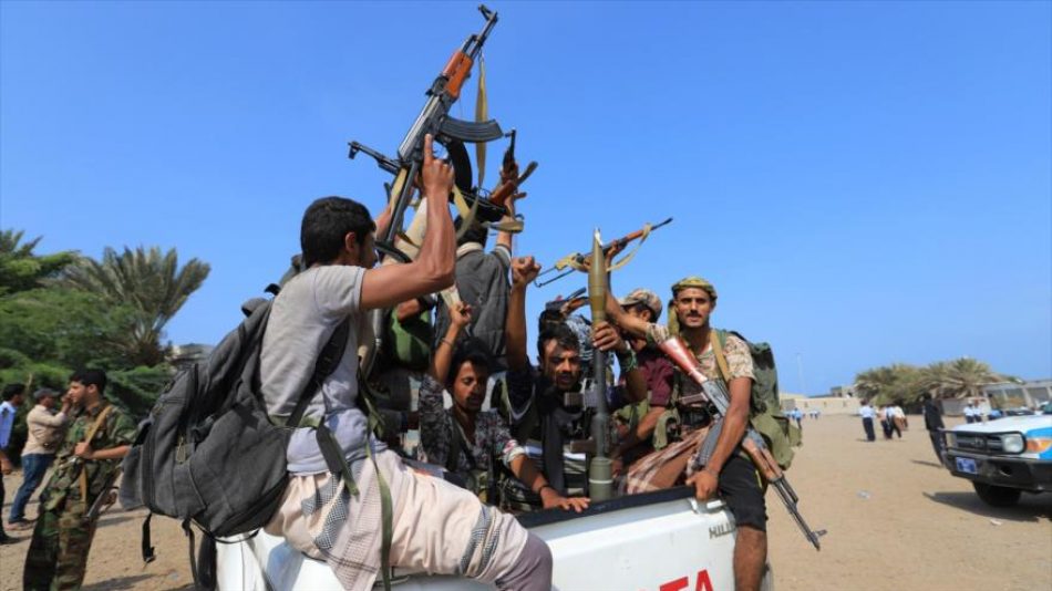 Fuerzas yemeníes avanzan hacia costas estratégicas de Al-Hudayda