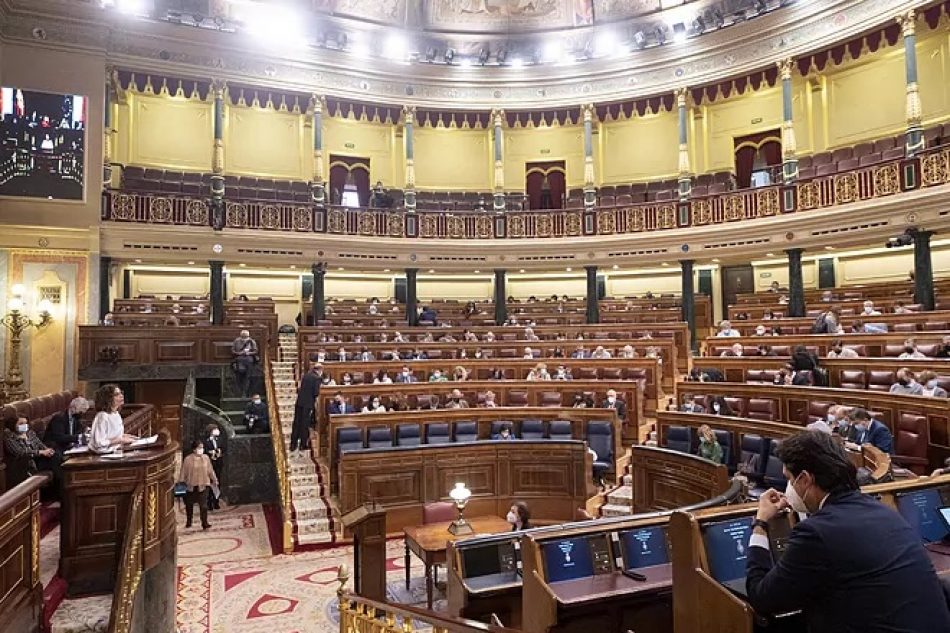 IU compromete su esfuerzo para que los grandes cambios en la reforma laboral, las pensiones y en la nueva Ley de Equidad impliquen “ensanchar derechos y reforzar lo público”