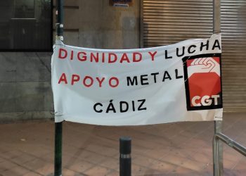 CGT Región Murciana se concentra en apoyo a las y los trabajadores de Cádiz
