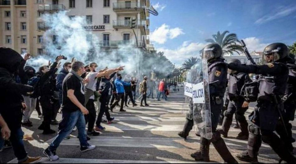 CGT se posiciona en contra del preacuerdo alcanzado en Sevilla para desconvocar la huelga del Metal en Cádiz por haberse firmado a espaldas de los trabajadores