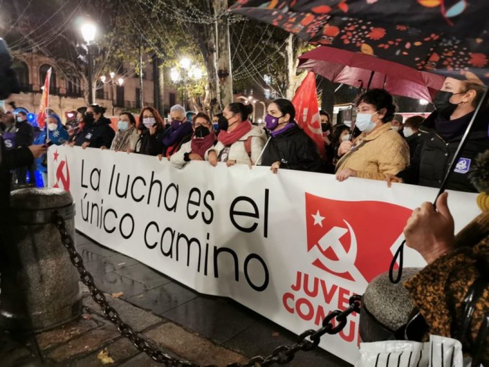 El PCA de Sevilla aborda los planes para la creación de un “frente amplio” en la ciudad