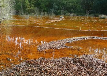 Cornado Mina Non considera que la restauración ambiental prometida por Cobre San Rafael para la zona afectada por la mina de Touro es solo una farsa para sacar adelante el proyecto