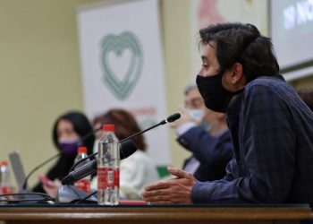 Rafa Mayoral: «Para sostener la monarquía se están agrietando las principales instituciones del Estado»
